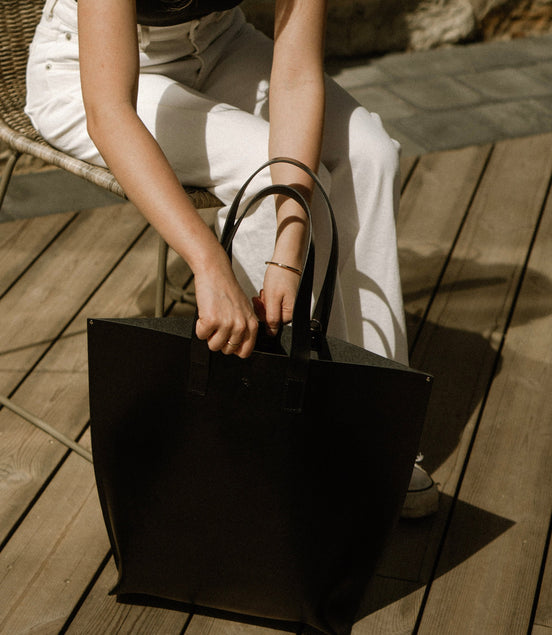 Deep Model Bucket - Black