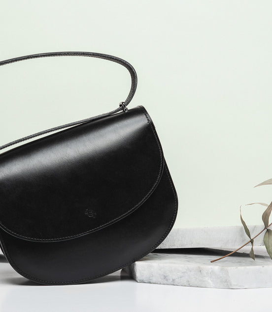 Leather Handbag Moon Pack - Black