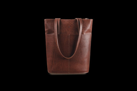Model Tote