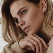 Pin Up Earrings - Gold